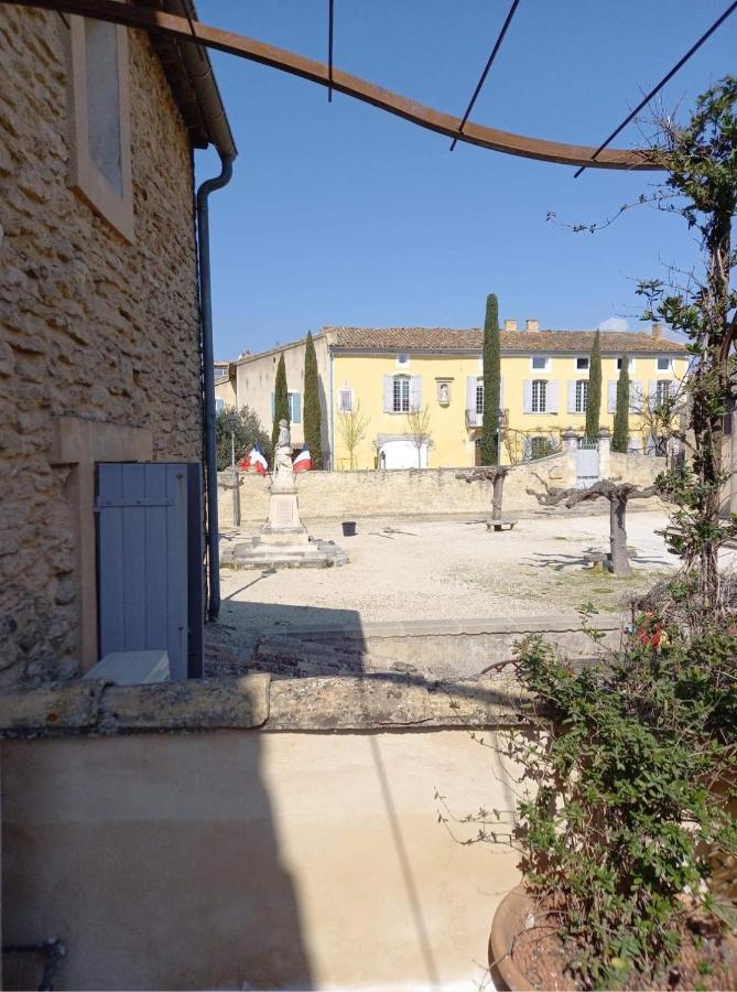 Les Chambres Du Vieux Bistrot Cabrières-dʼAvignon エクステリア 写真