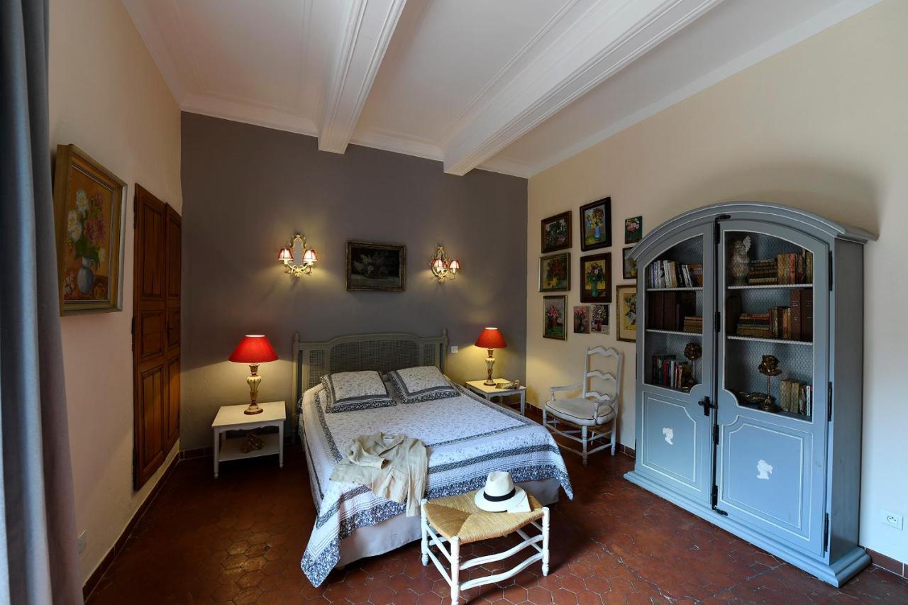 Les Chambres Du Vieux Bistrot Cabrières-dʼAvignon エクステリア 写真