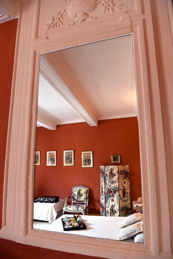Les Chambres Du Vieux Bistrot Cabrières-dʼAvignon エクステリア 写真